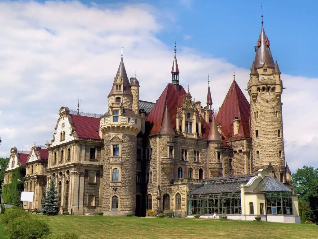 wroclaw-to-moszna-castle